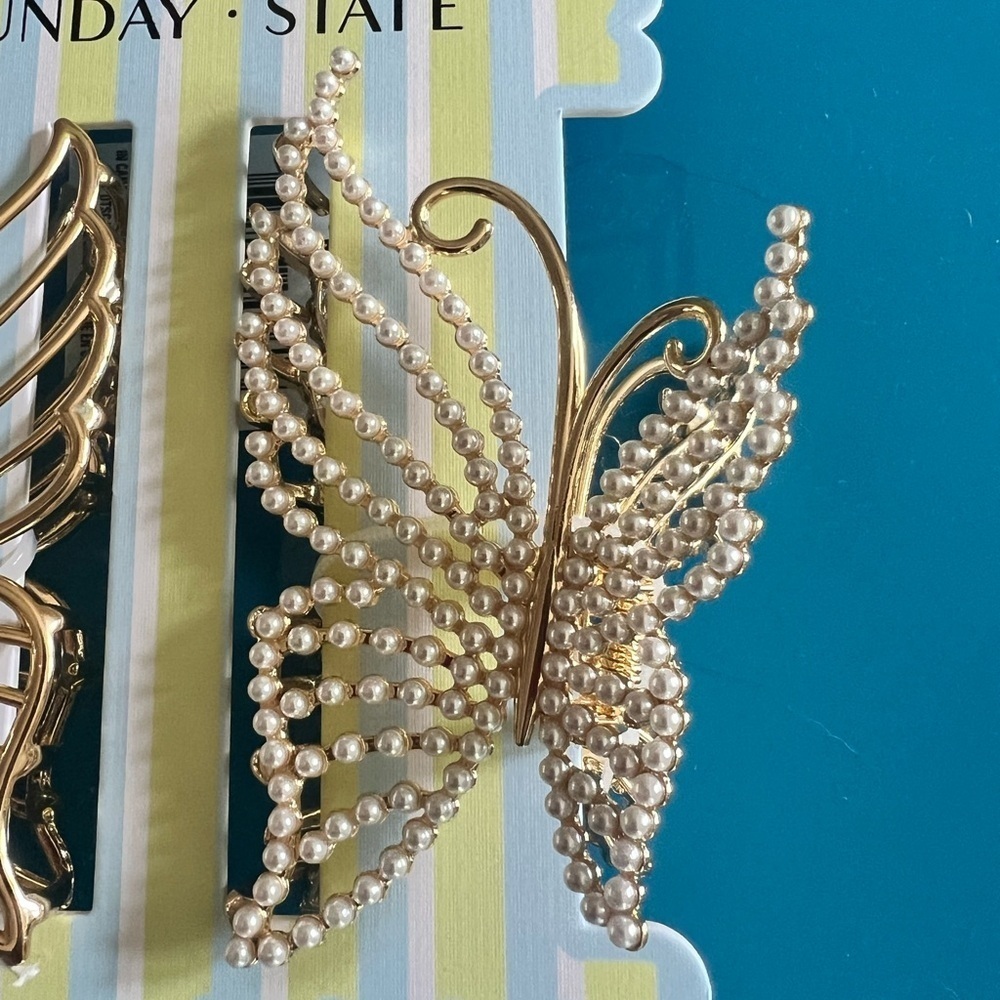 NEW Sunday State gold and faux pearl butterfly hair clips claws Large 2 pack - Picture 3 of 9